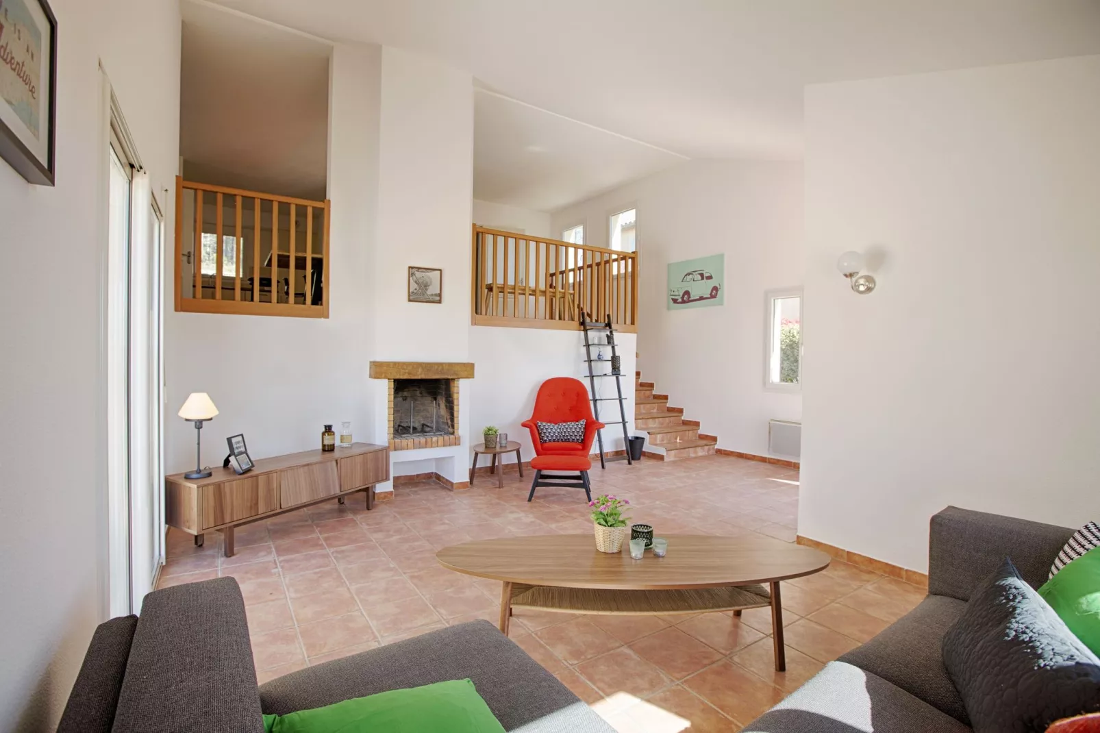 Villa Joyeuse 31-Living room