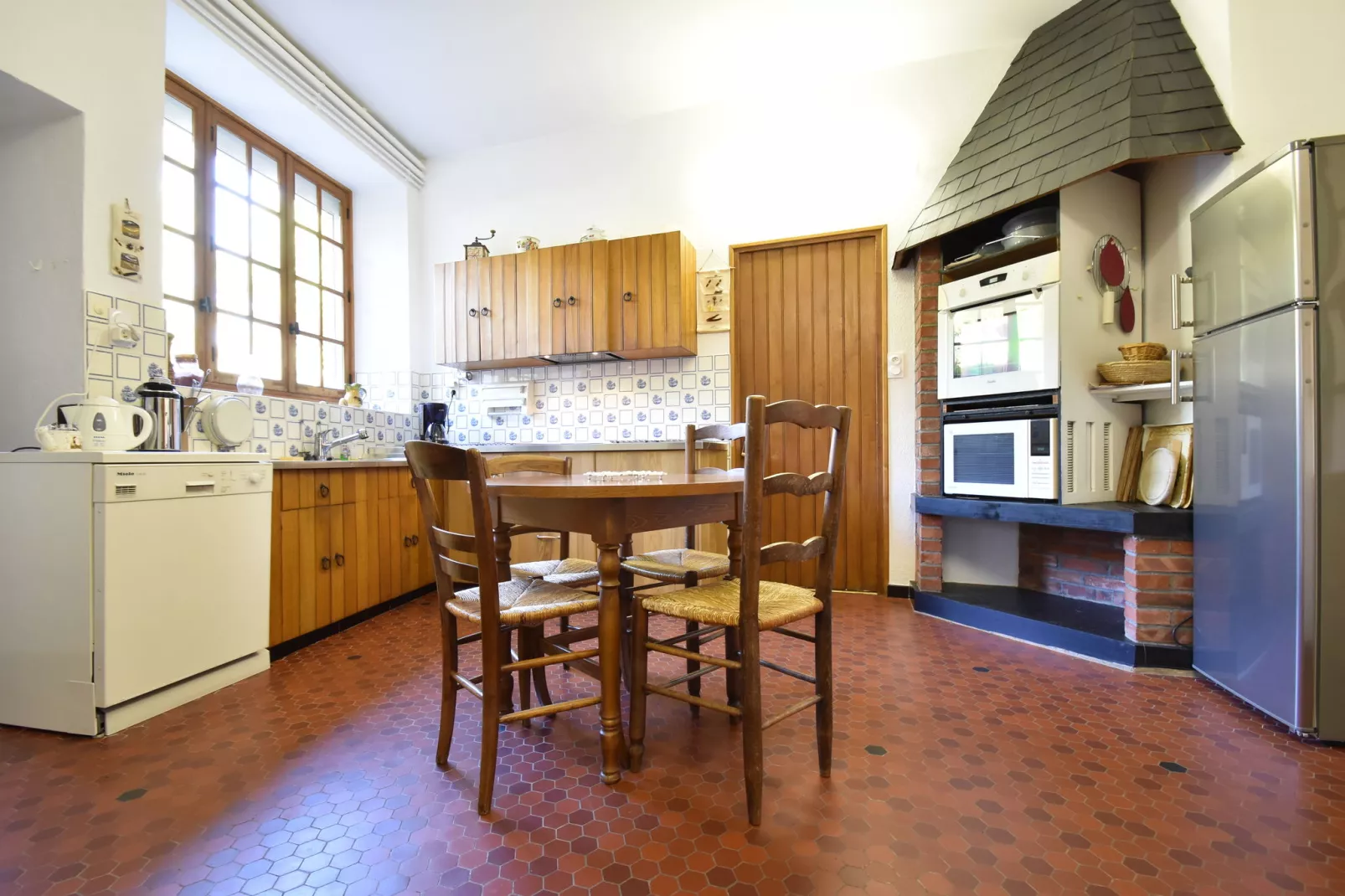 La Burgunde-Kitchen