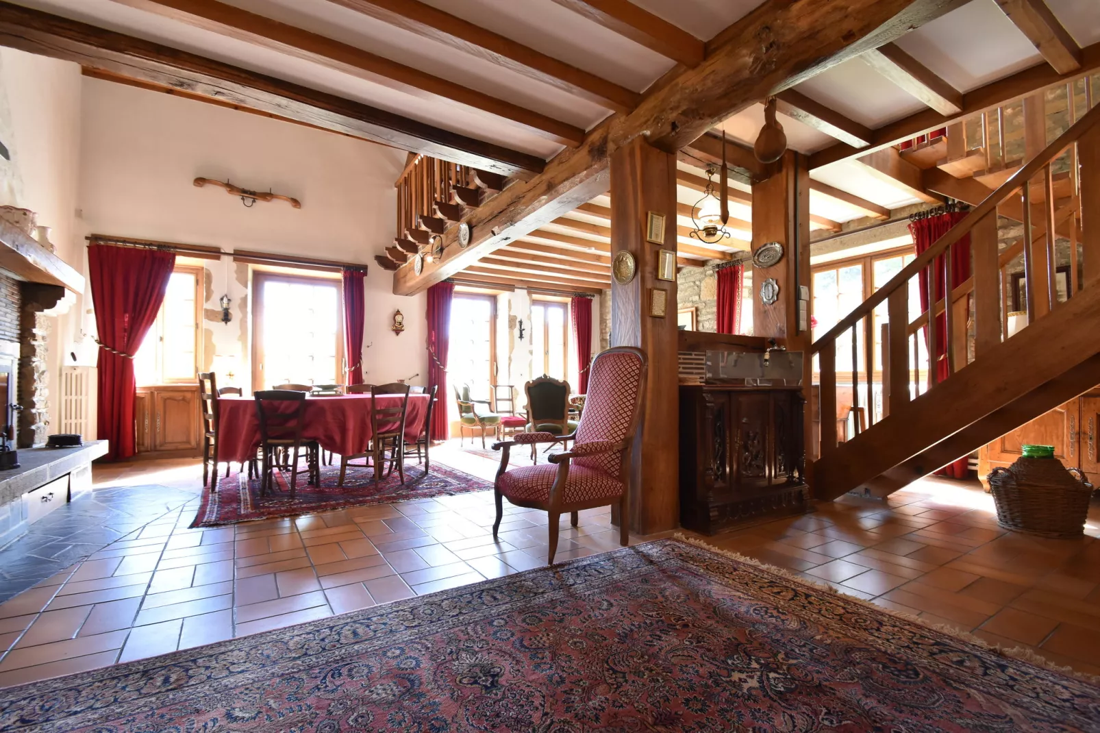 La Burgunde-Living room