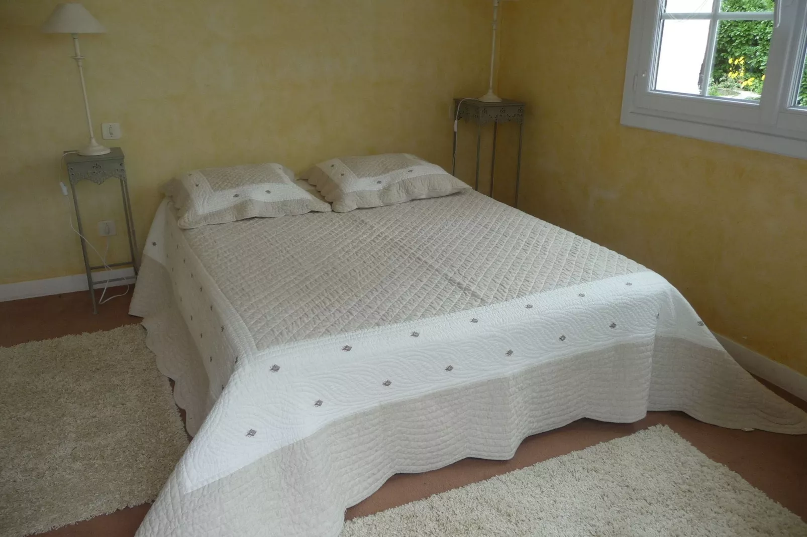 LA LUBERONNE-Chambre