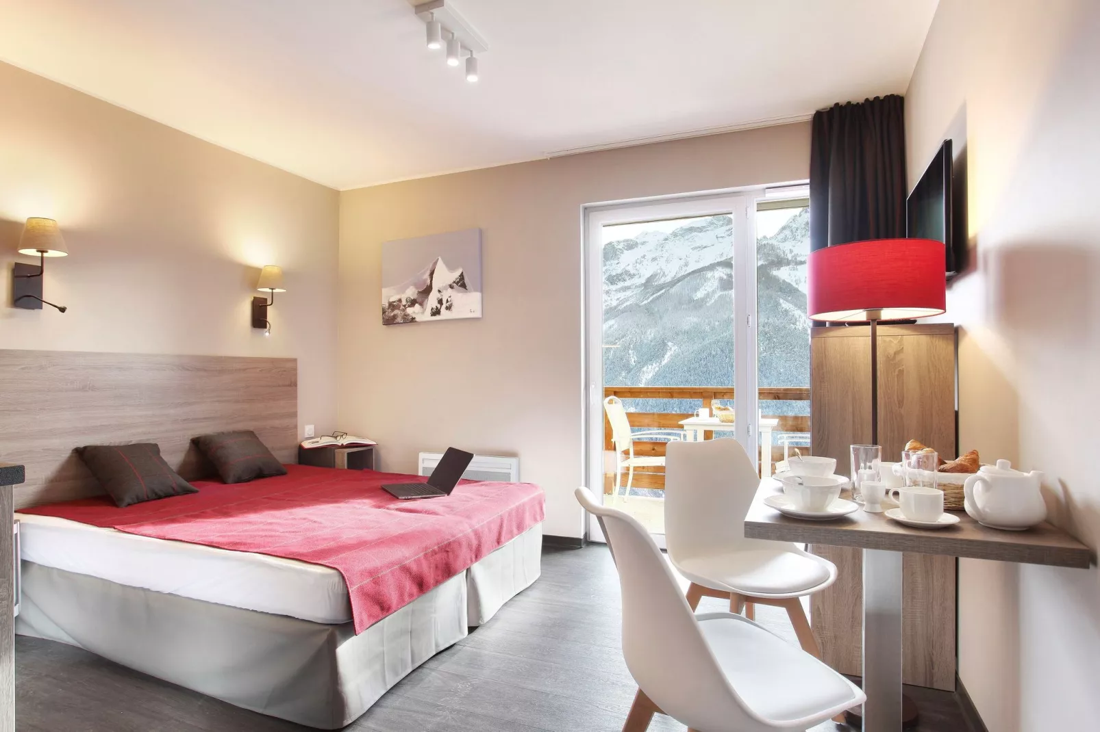 Le Village de Praroustan 3-Bedroom