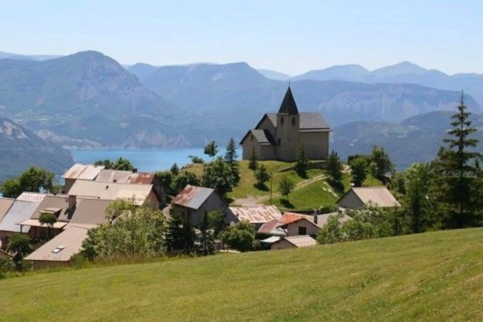 Chalet de montagne-Areas summer 5km