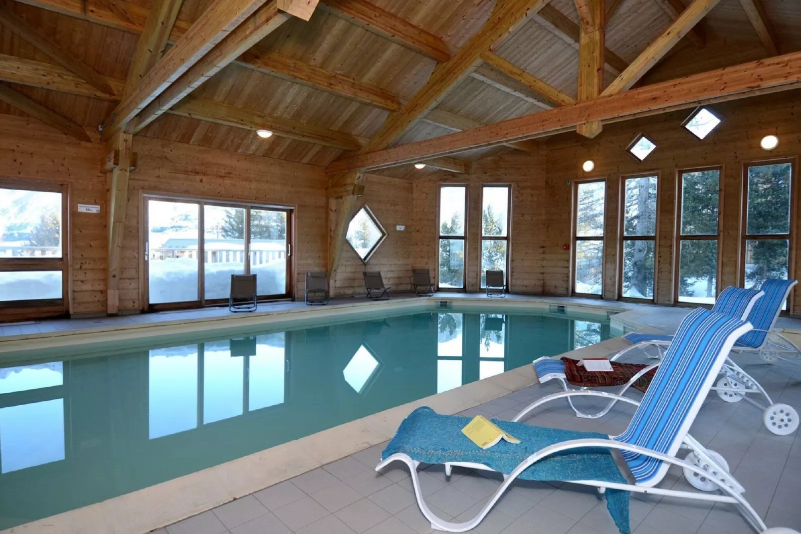 L'Orée des Pistes 1-Pool