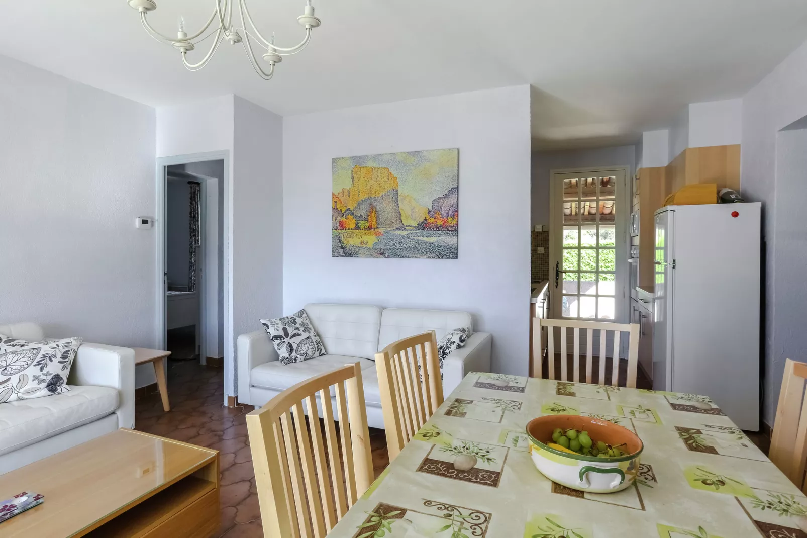 Résidence du Lac de Castillon - Les Romarins 9-Dining room