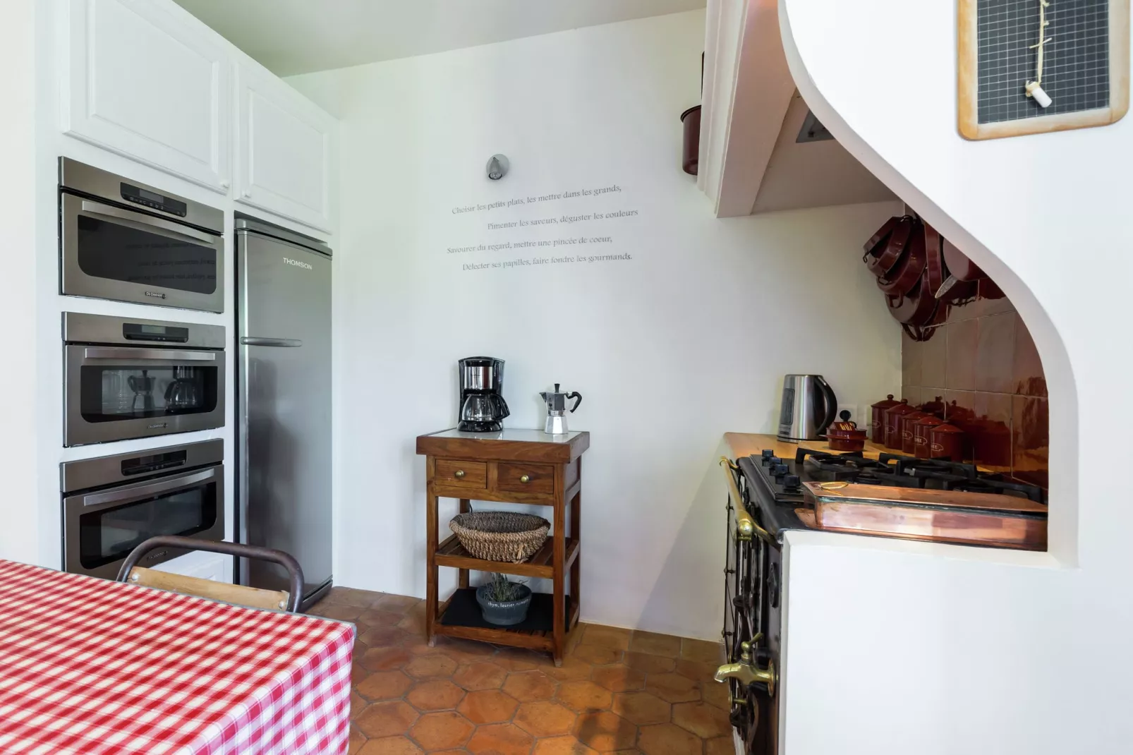 Grasse-Kitchen