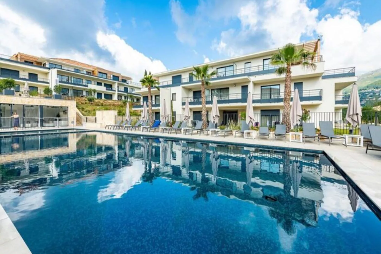 Residence Vence 2-Exterior summer