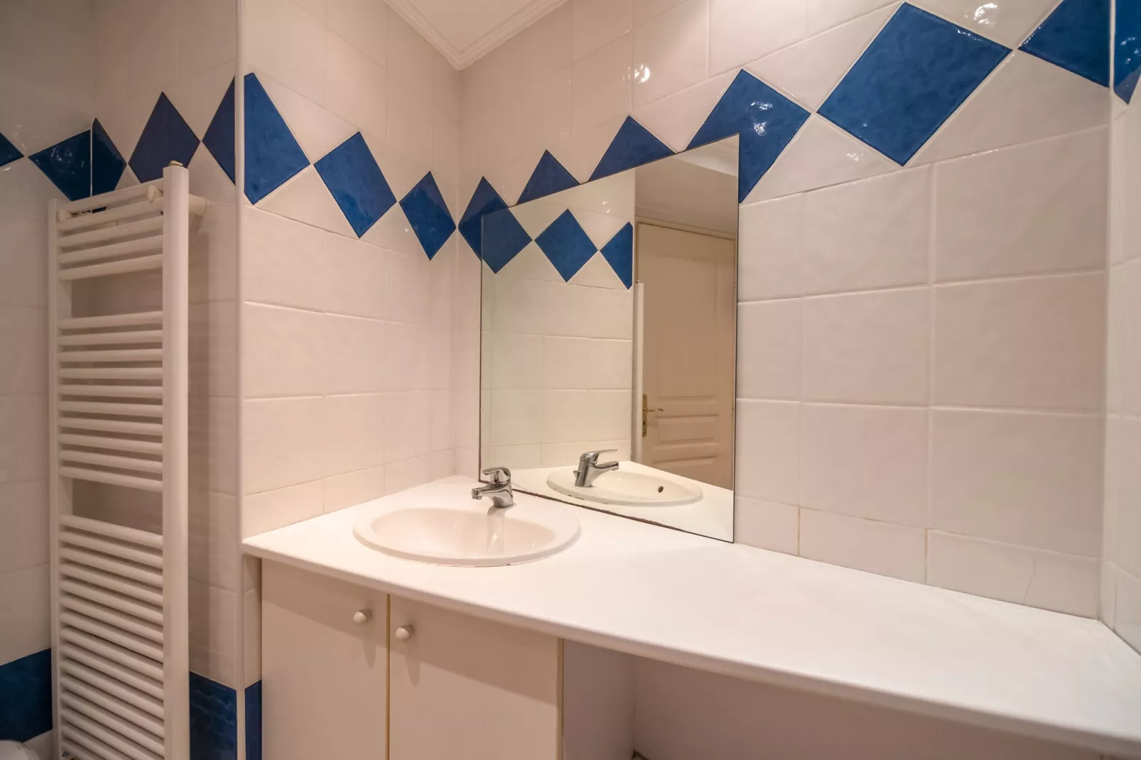 Antonino-Bathroom
