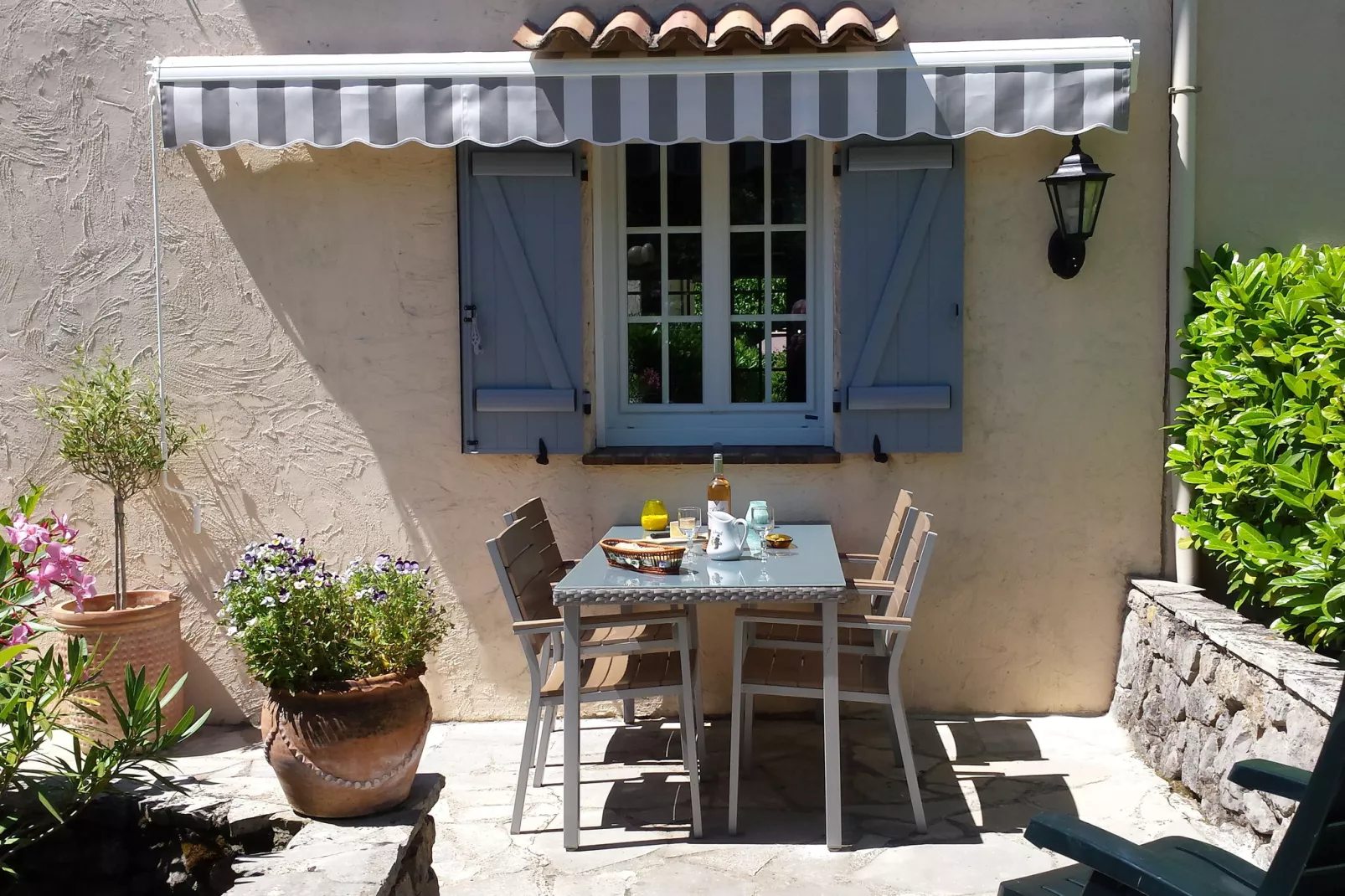 Vakantiehuis Mer et Provence-Balcon-terrasse