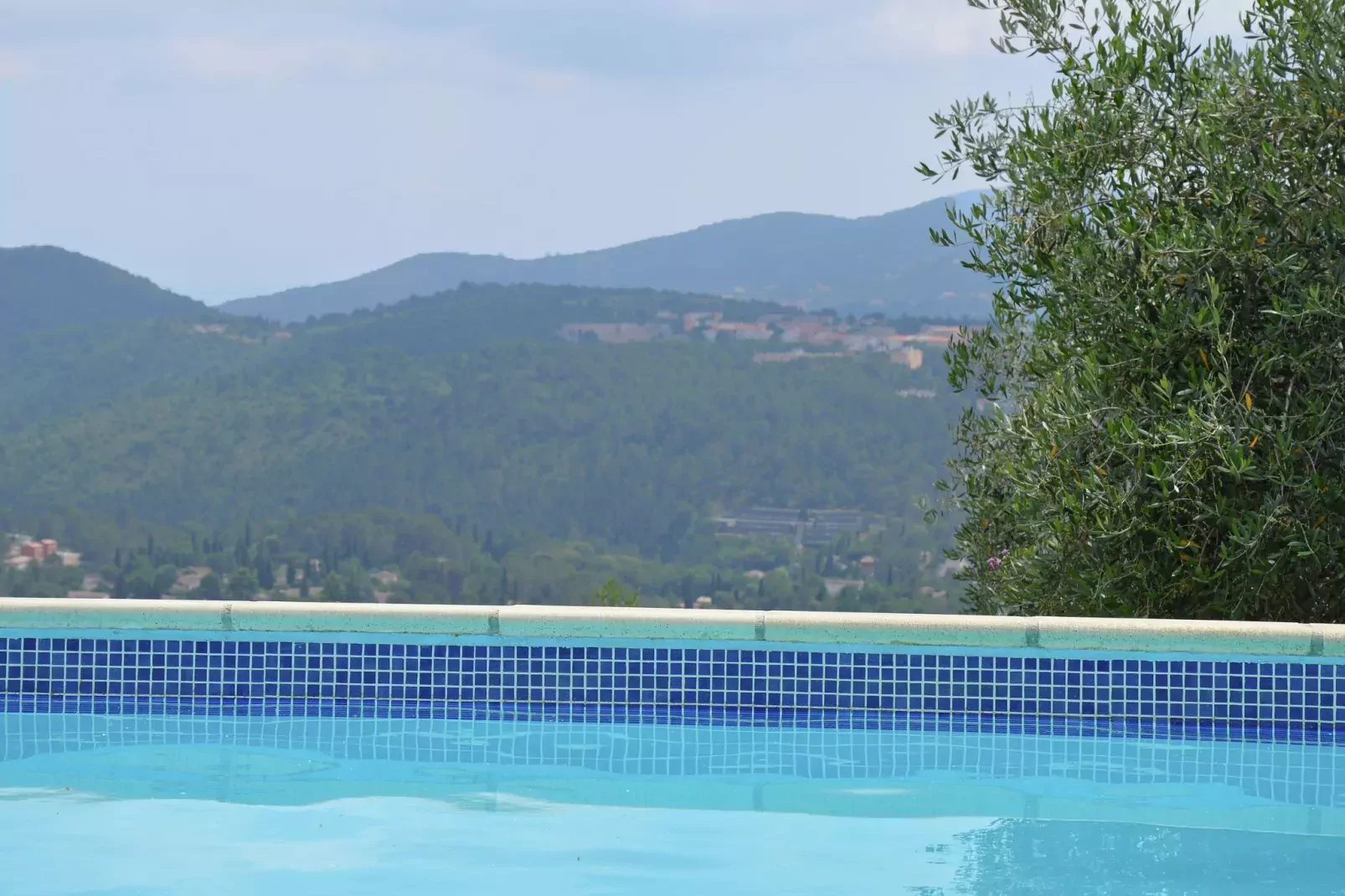 Villa Panoramique-View summer