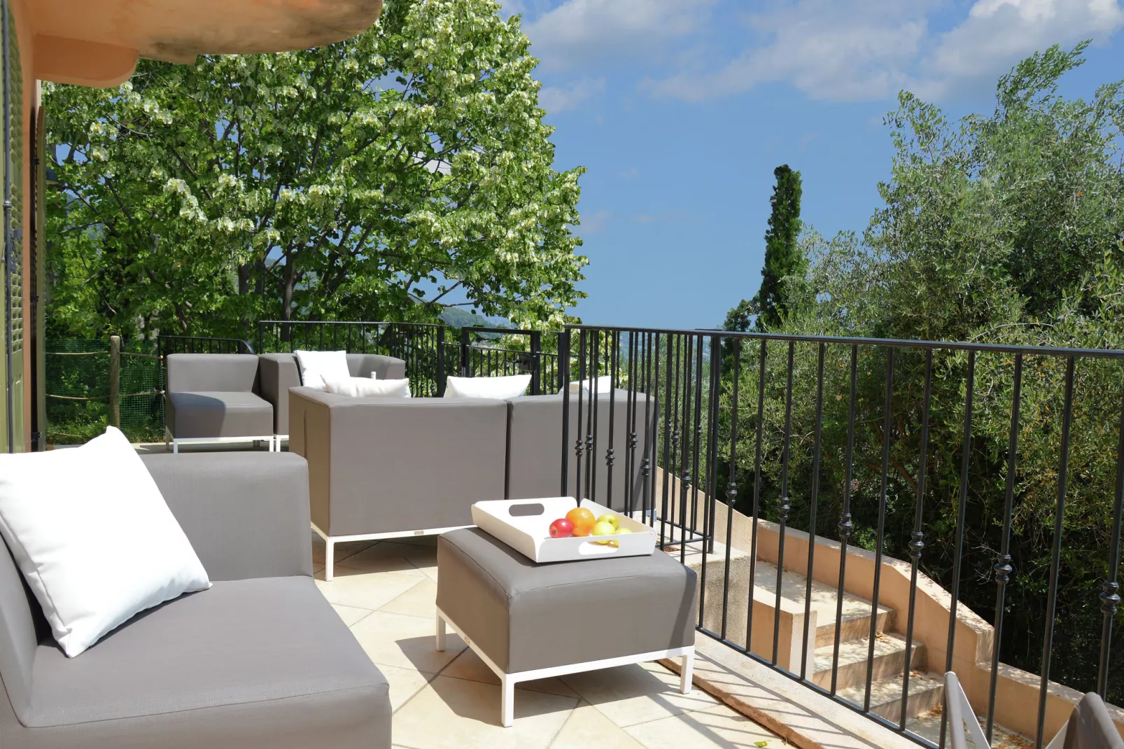 Villa Panoramique-Terrace balcony