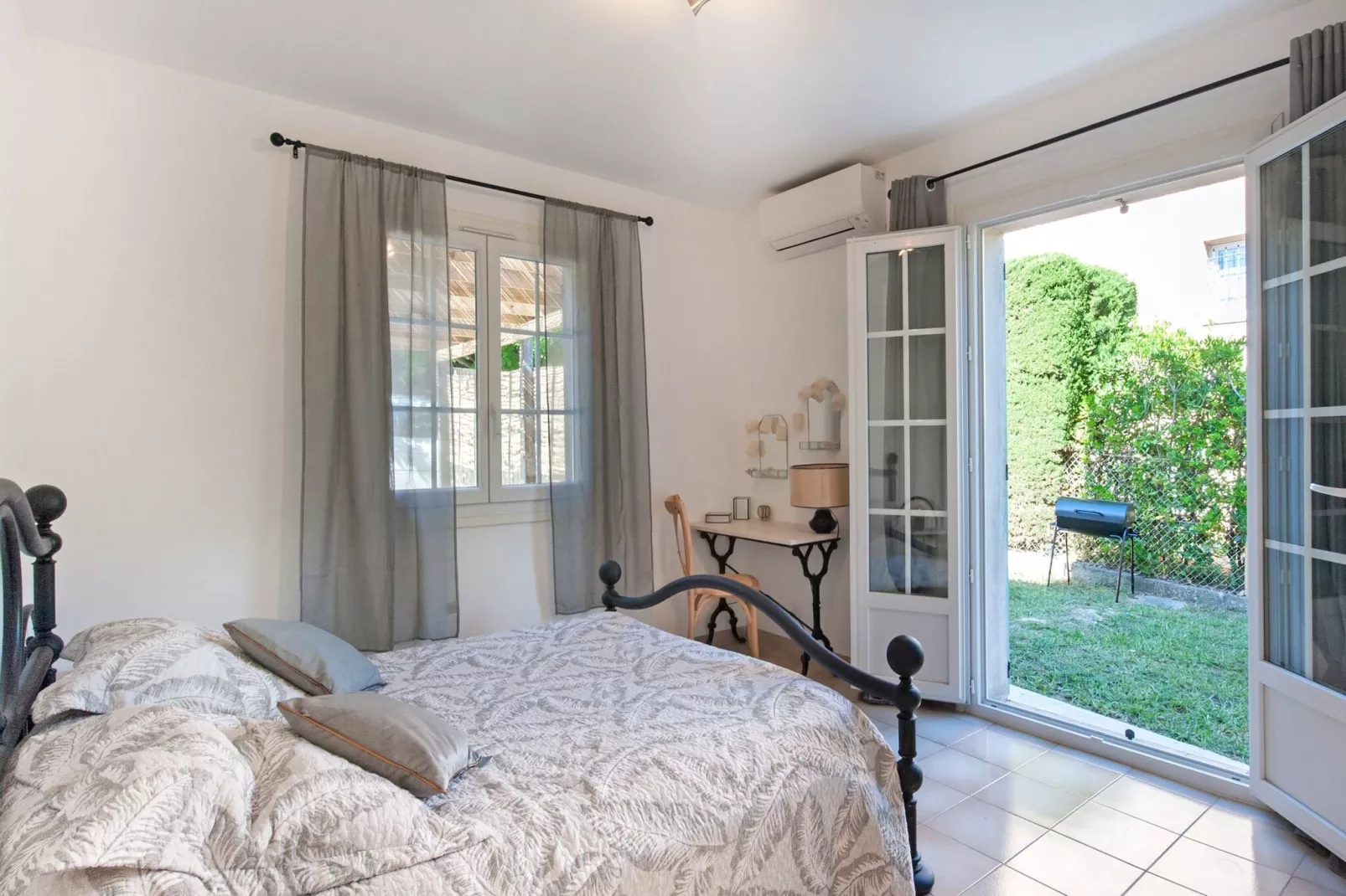 Maison Curti-Bedroom