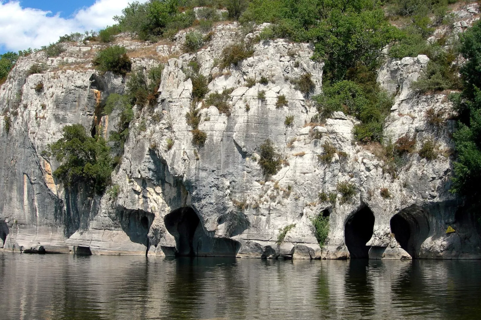 Petit gite-Areas summer 20km