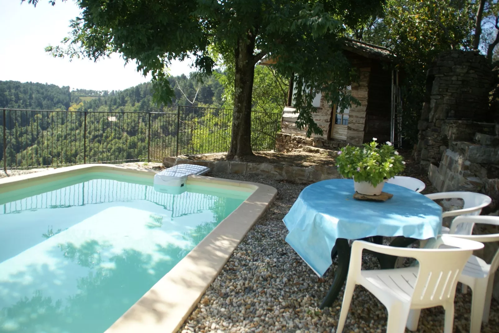 Maison de vacances Chassiers grand-Pool