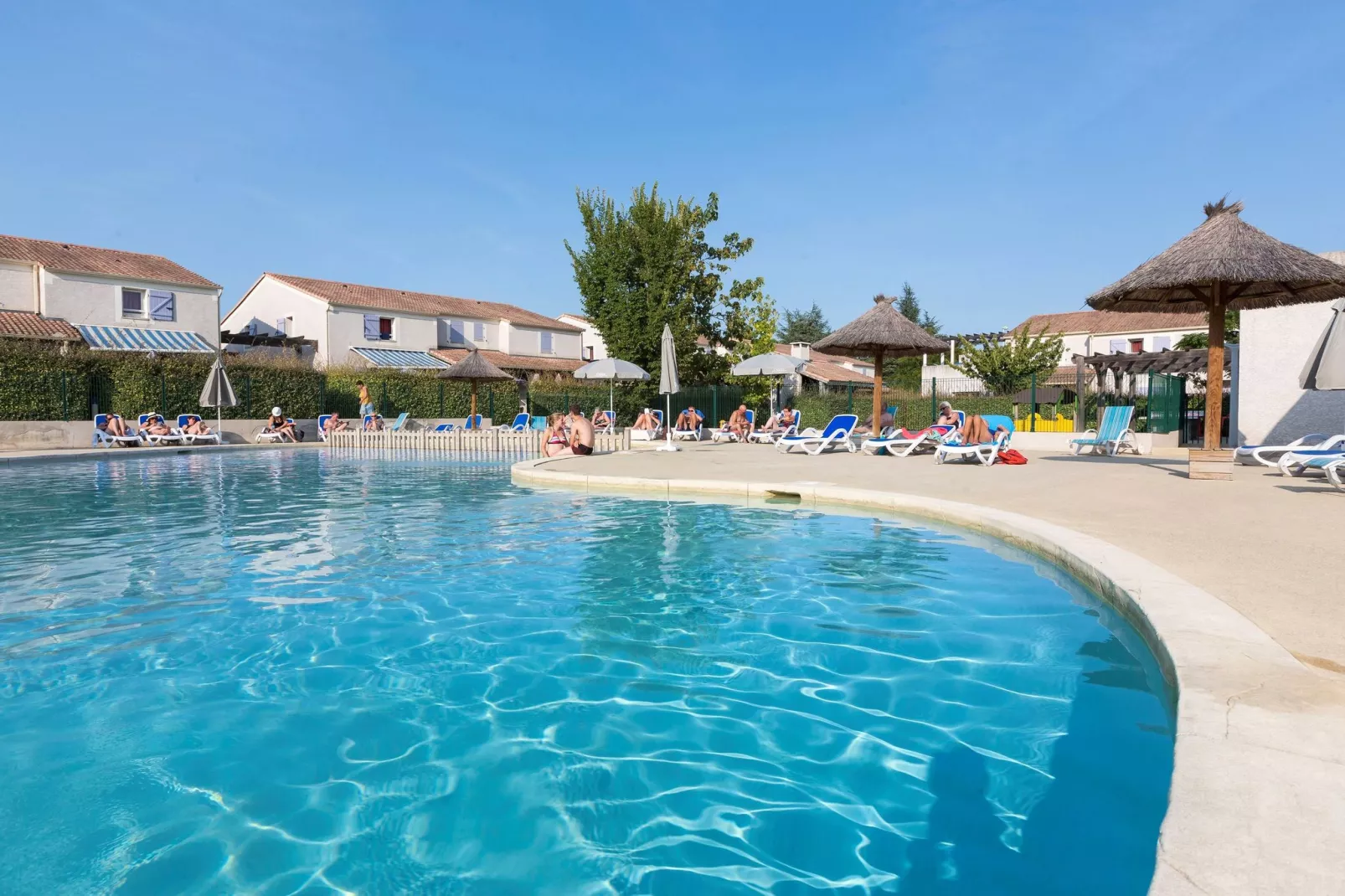 Les Sources de Manon 1-Park facilities
