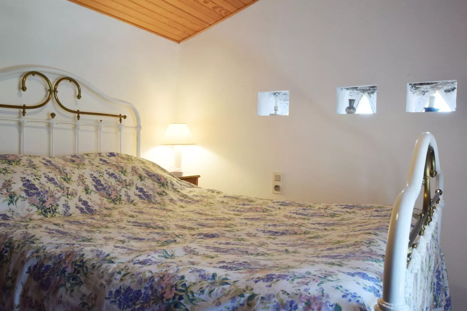 Maison de Vacances  - St Julien de Gua-Bedroom