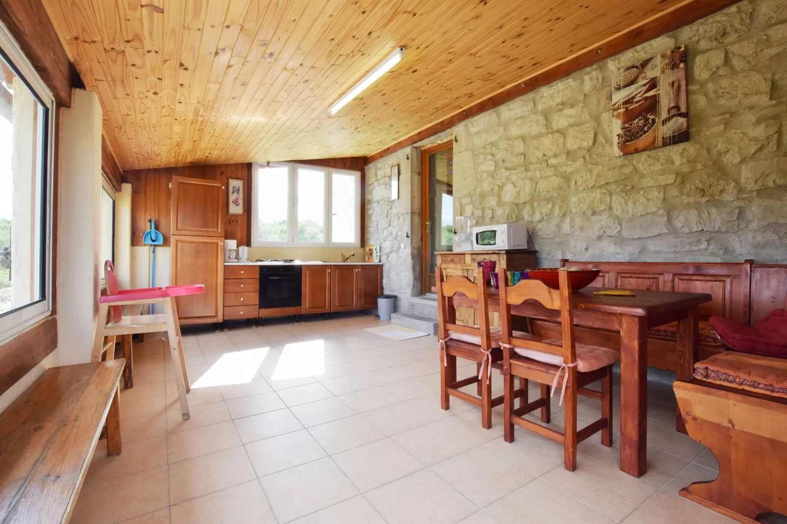 Gite avec mezzanine-Kitchen