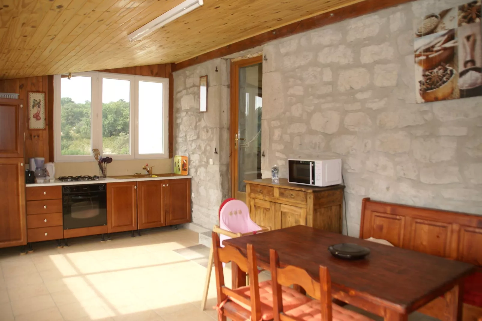 Gite avec mezzanine-Kitchen