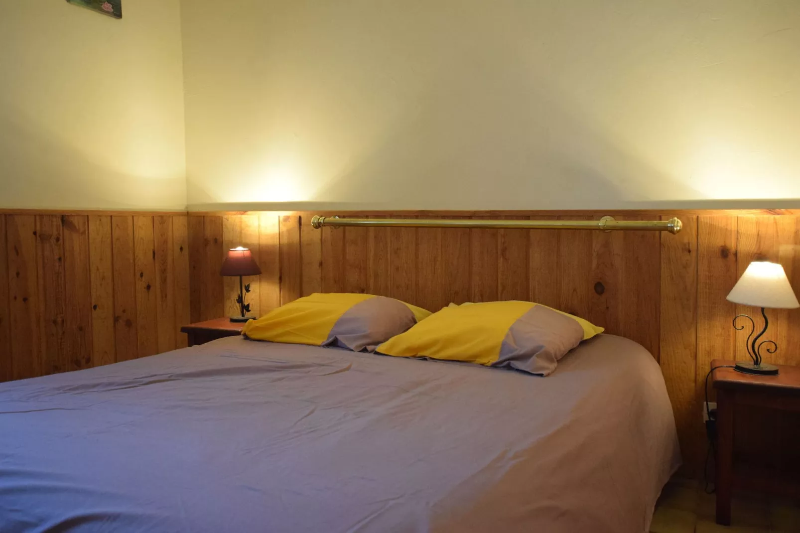 Gite avec mezzanine-Bedroom