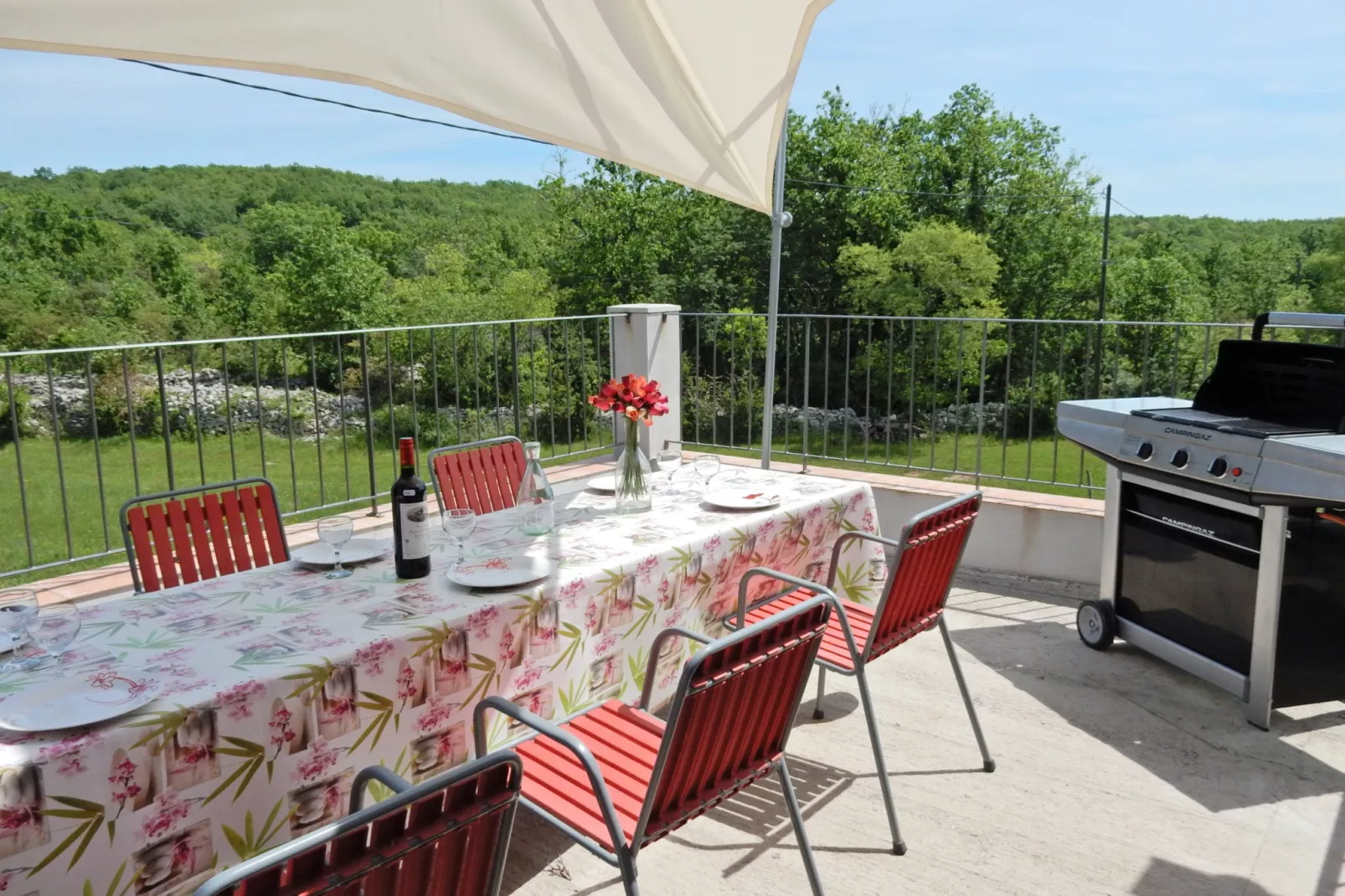 Gite avec mezzanine-Terrace balcony