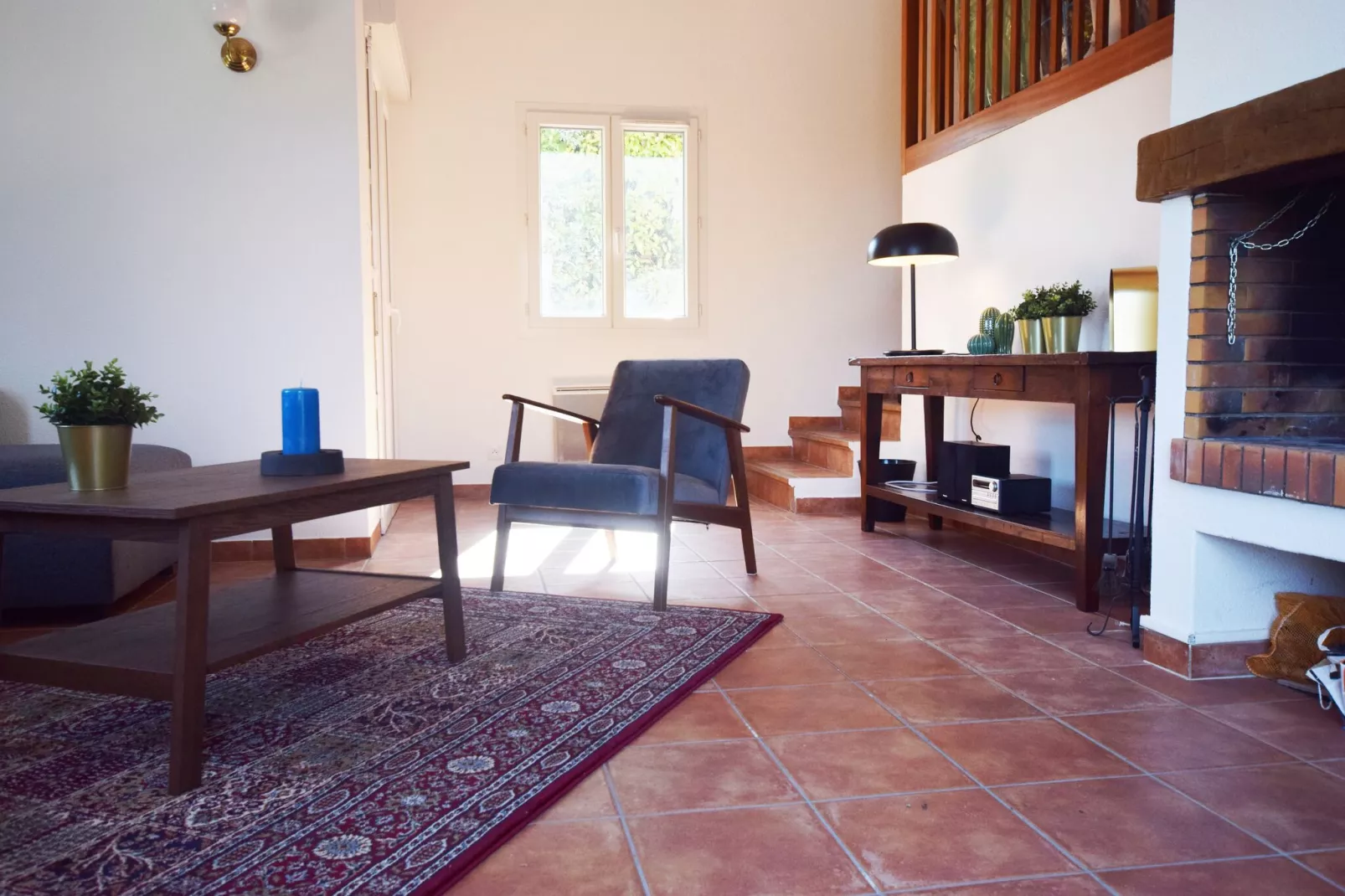 Villa Joyeuse 27-Living room