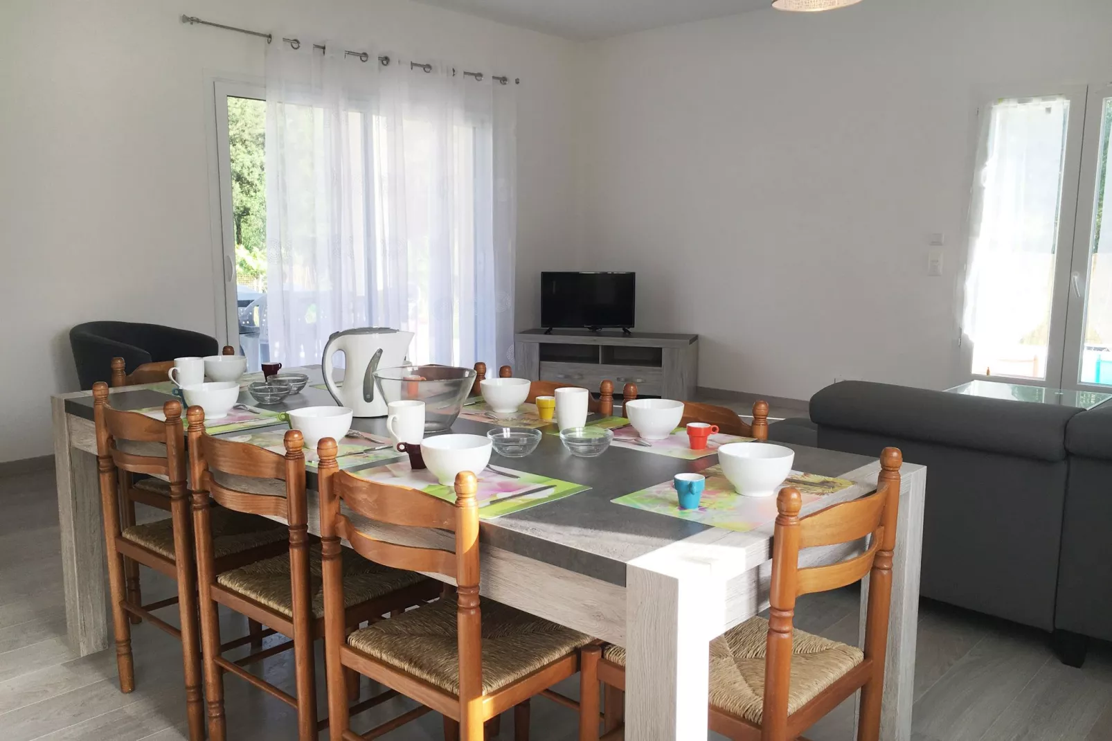 Villa 2 - Thueyts-Dining room