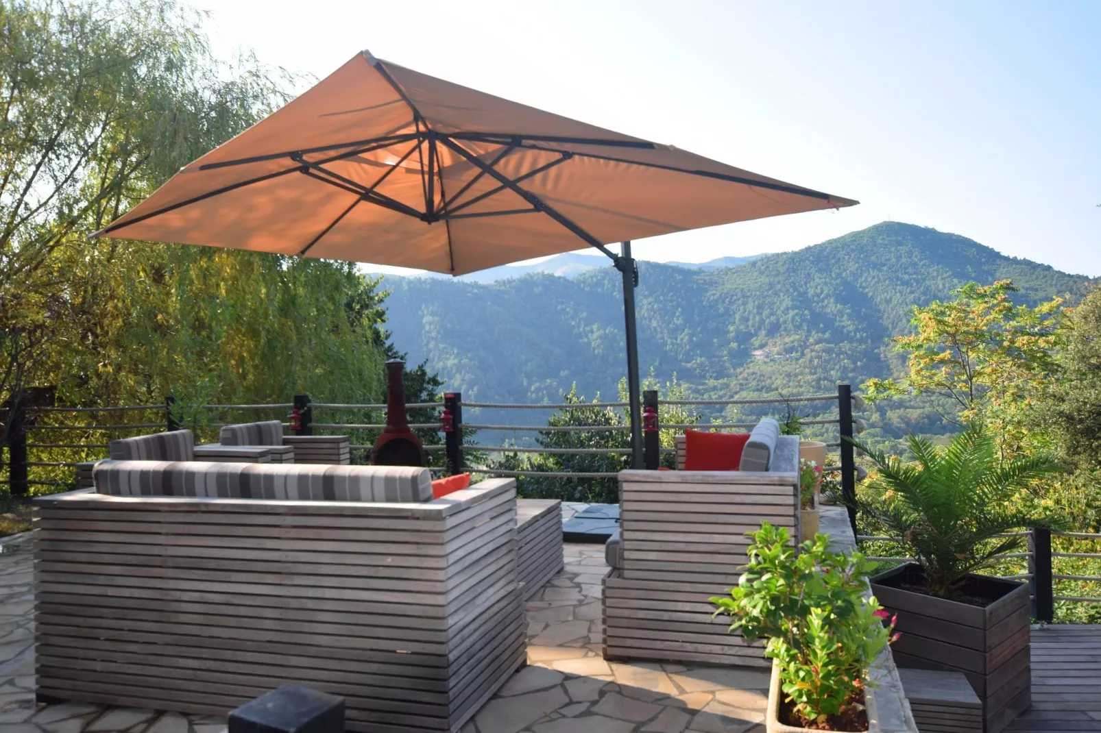 Maison de vacances - Dunière-sur-Eyrieux-Terrace balcony