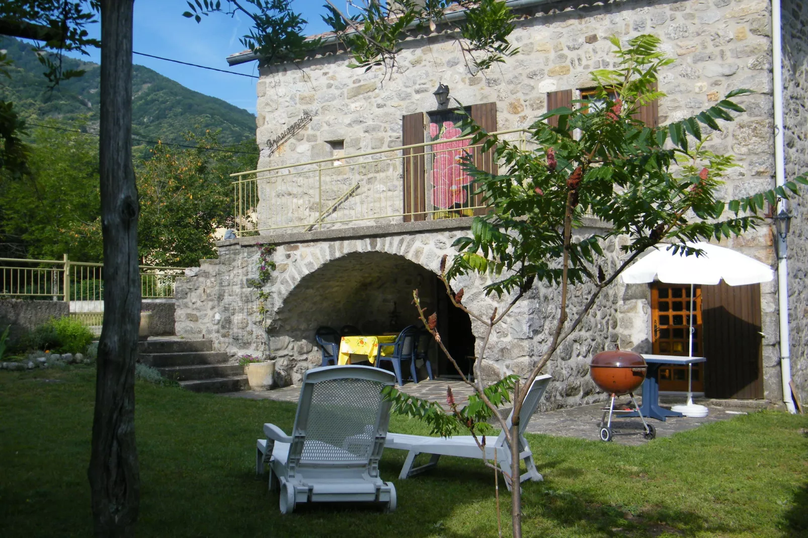 Maison de vacances - LA SOUCHE-Außenbereich Sommer