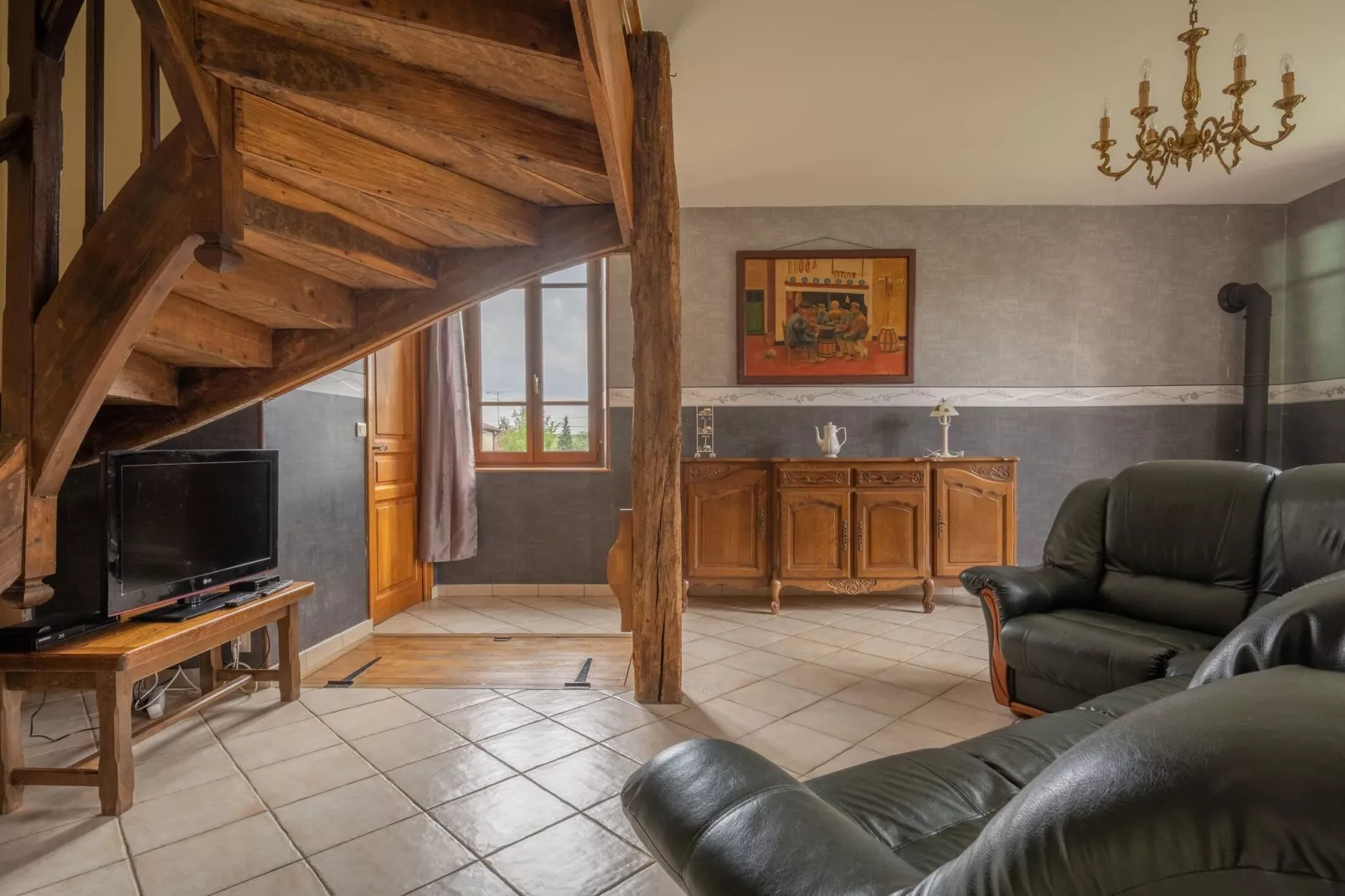 Maison Chartier-Living room