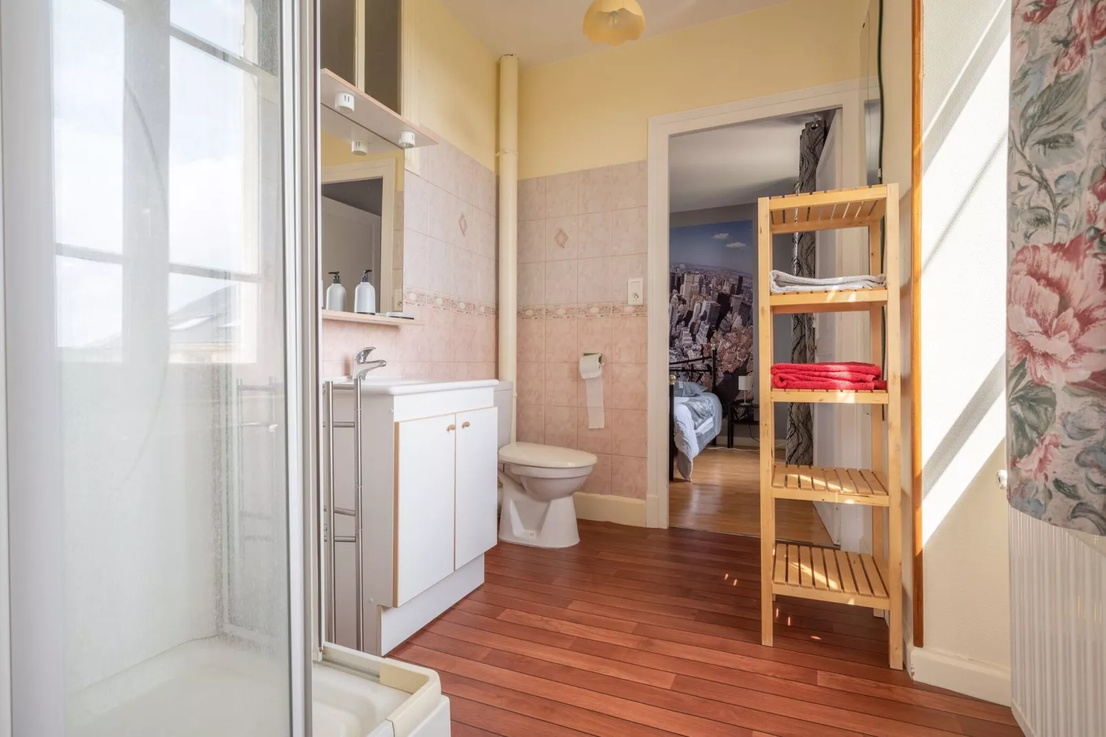 Maison Chartier-Bathroom