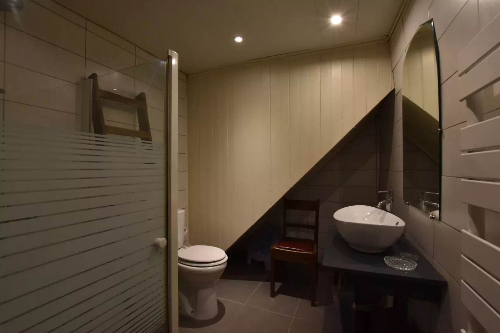 Ferme Remy-Bathroom
