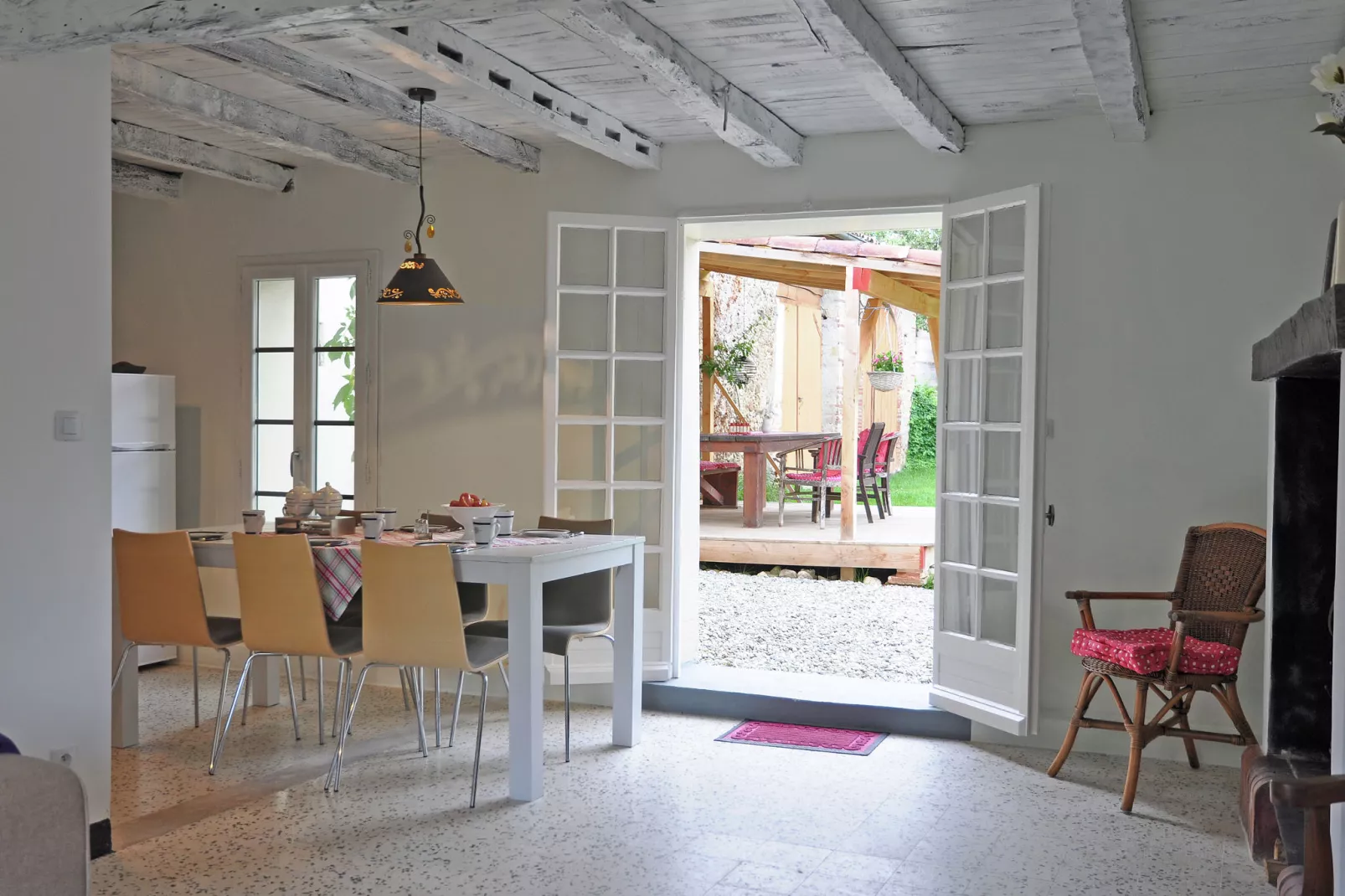 Gite Les Andreous-Dining room