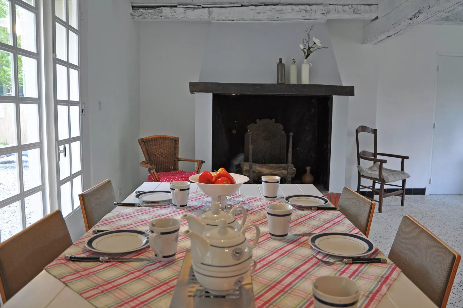Gite Les Andreous-Dining room