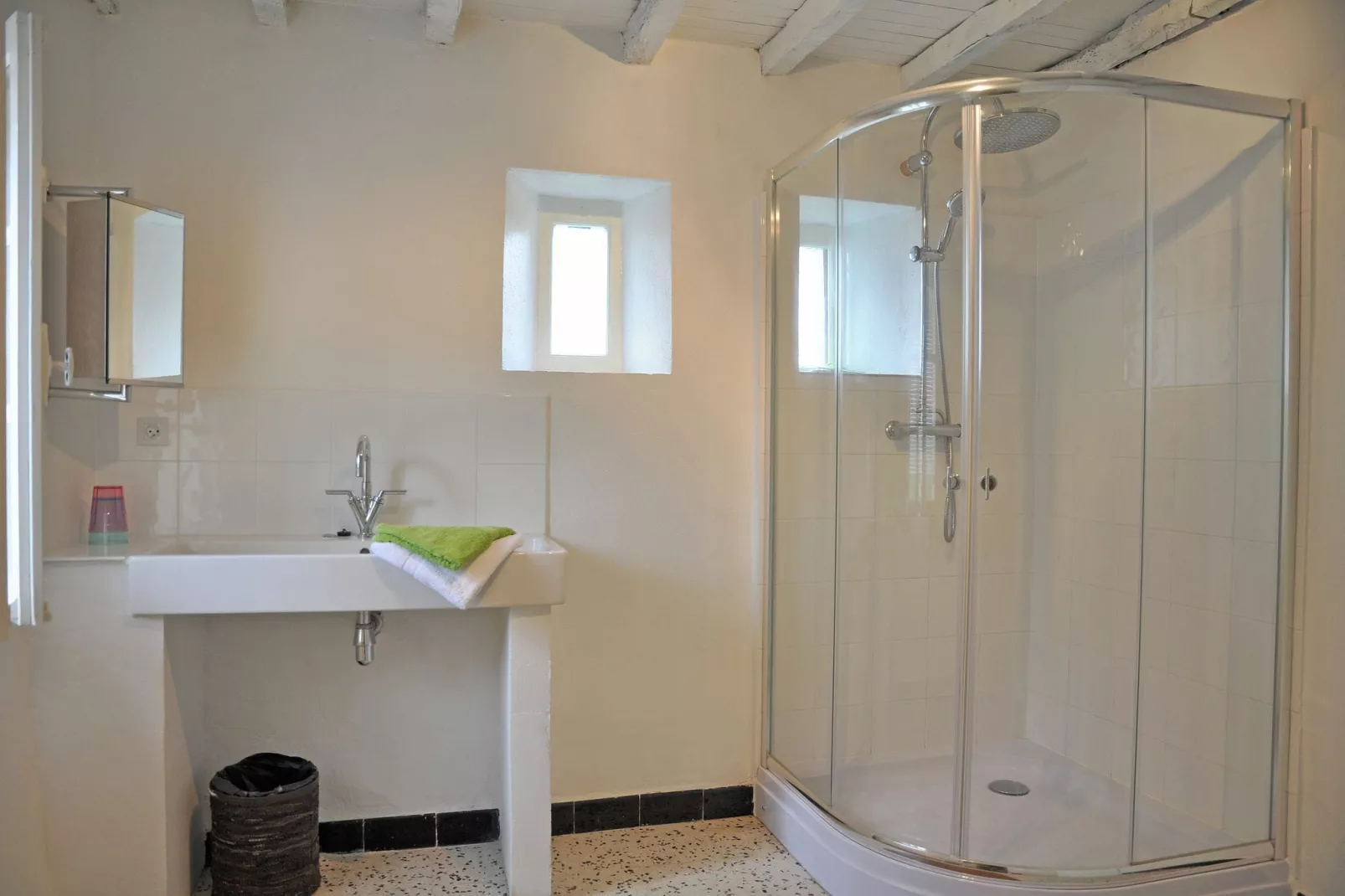 Gite Les Andreous-Bathroom