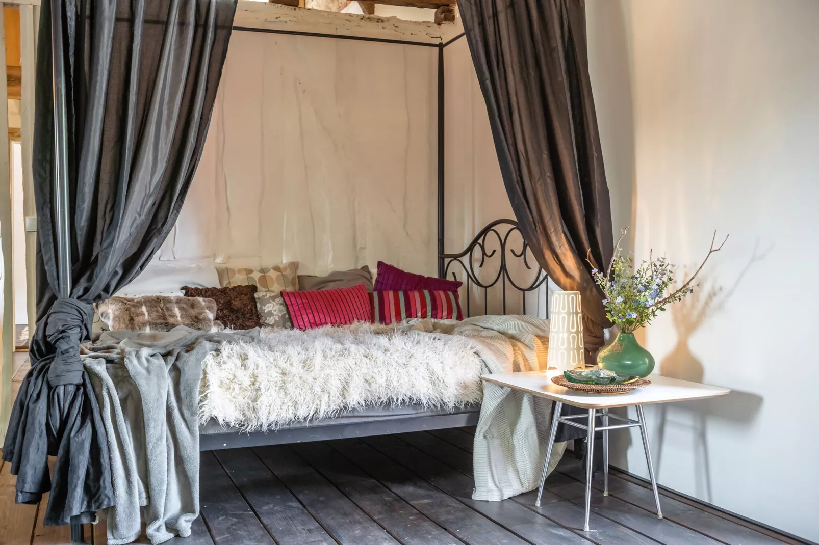 Gîte 1824-Bedroom