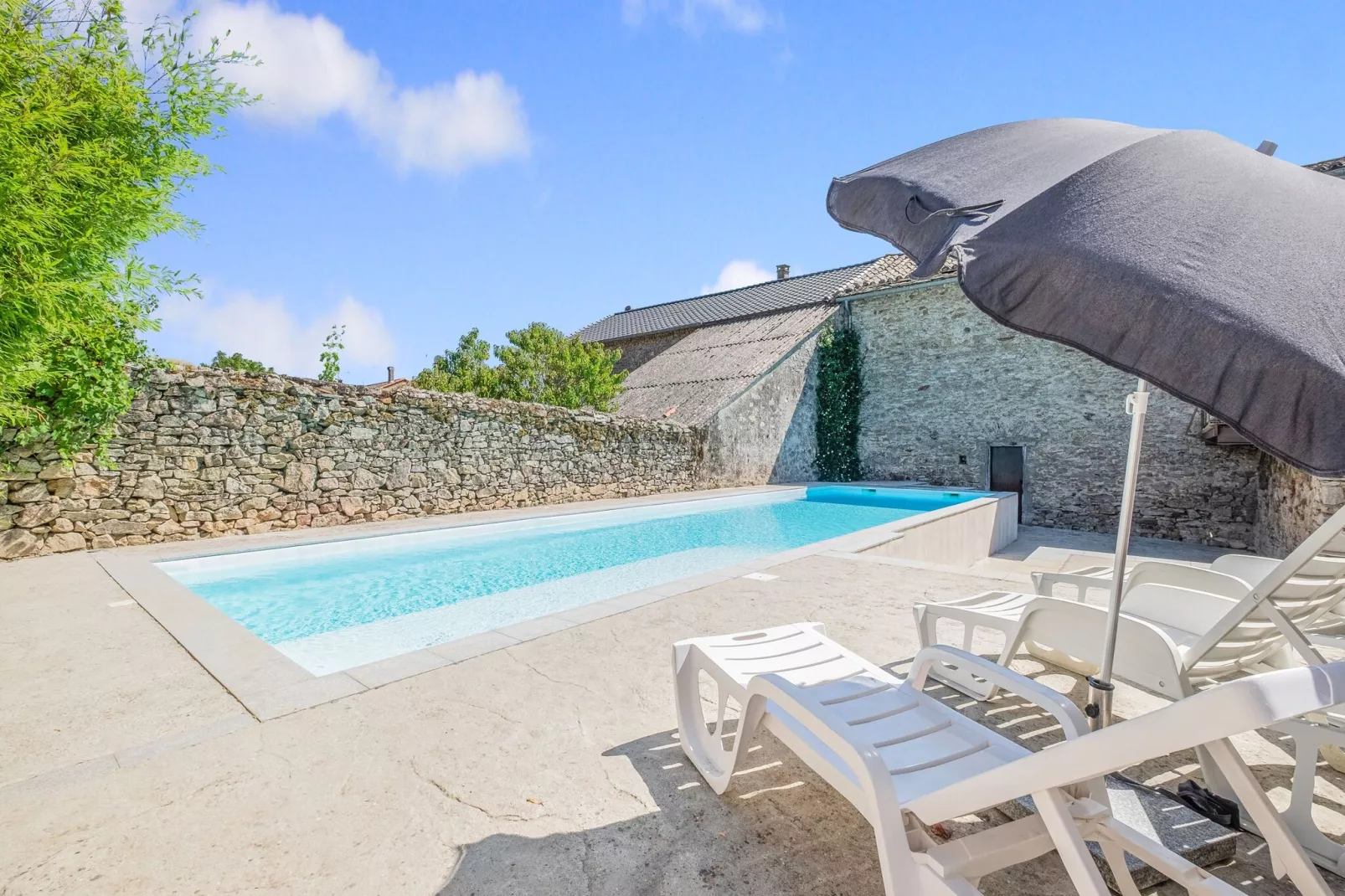 VILLA SEMAT-Pool