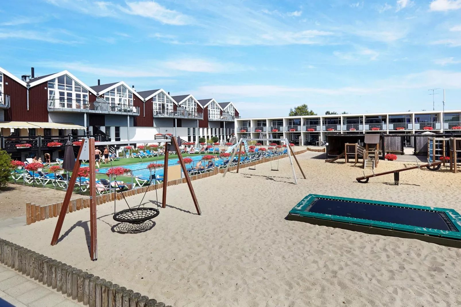 3 room,ground floor or 1.-Outdoor