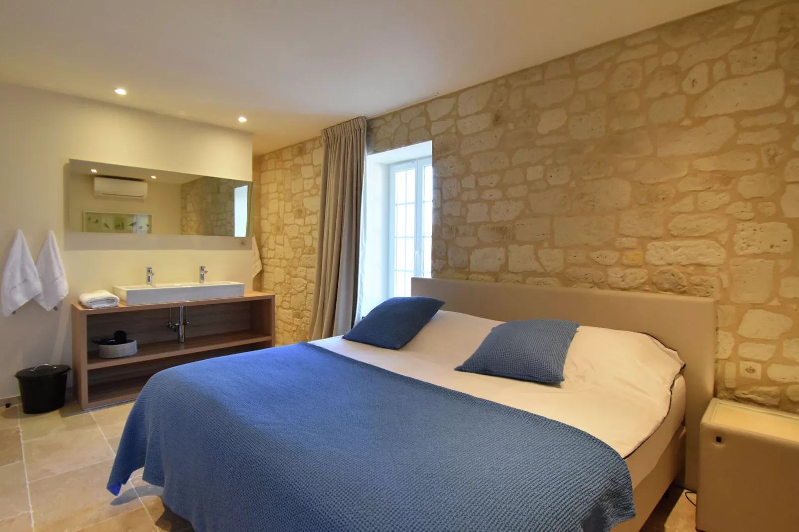 Gîte de luxe dans les vignes 2-Bedroom