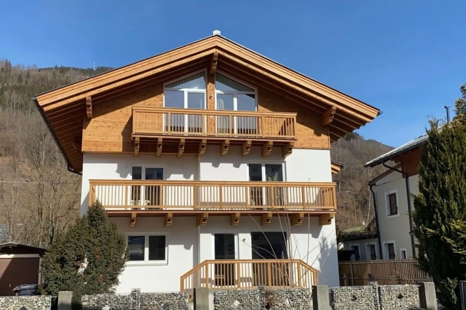 Chalet Angelina-Exterior winter