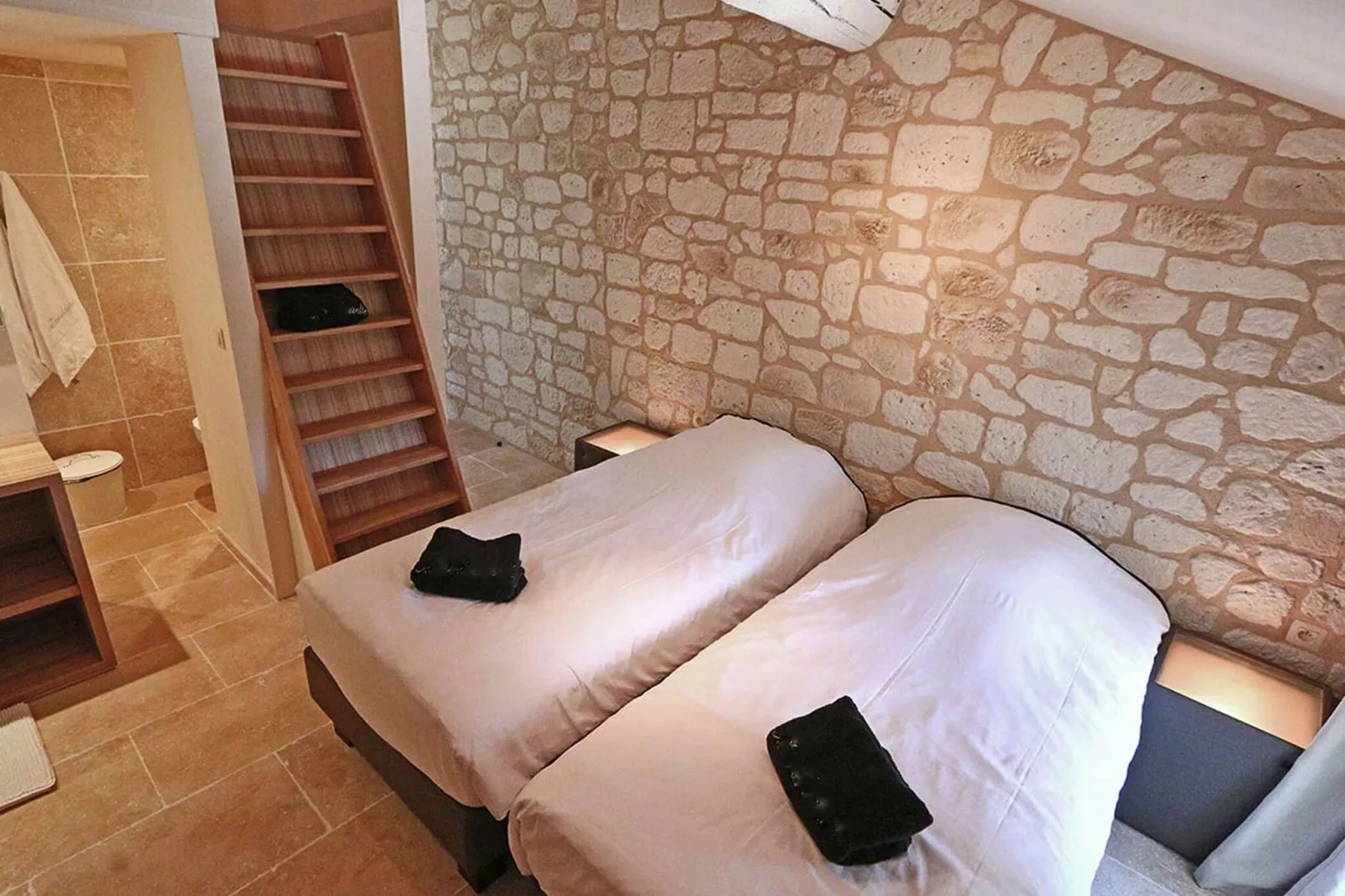 Gîte de luxe dans les vignes 4-Bedroom
