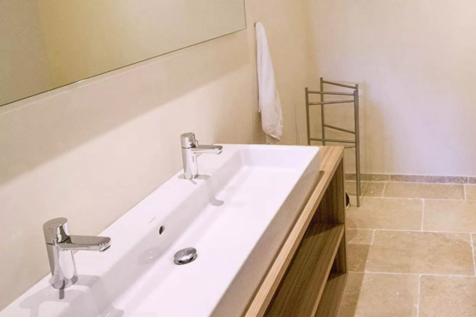 Gîte de luxe dans les vignes 4-Bathroom