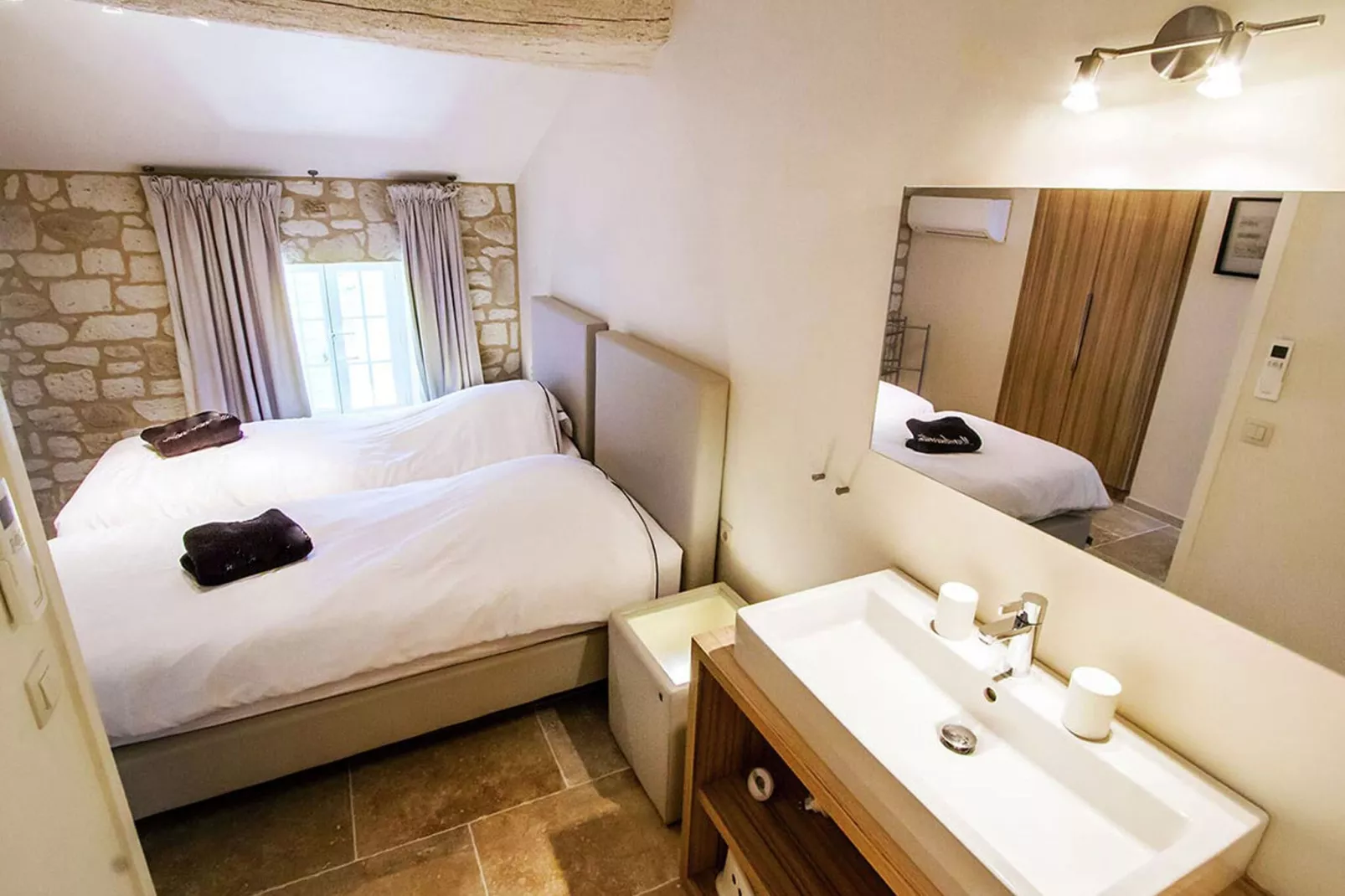 Gîte de luxe dans les vignes 5-Bedroom