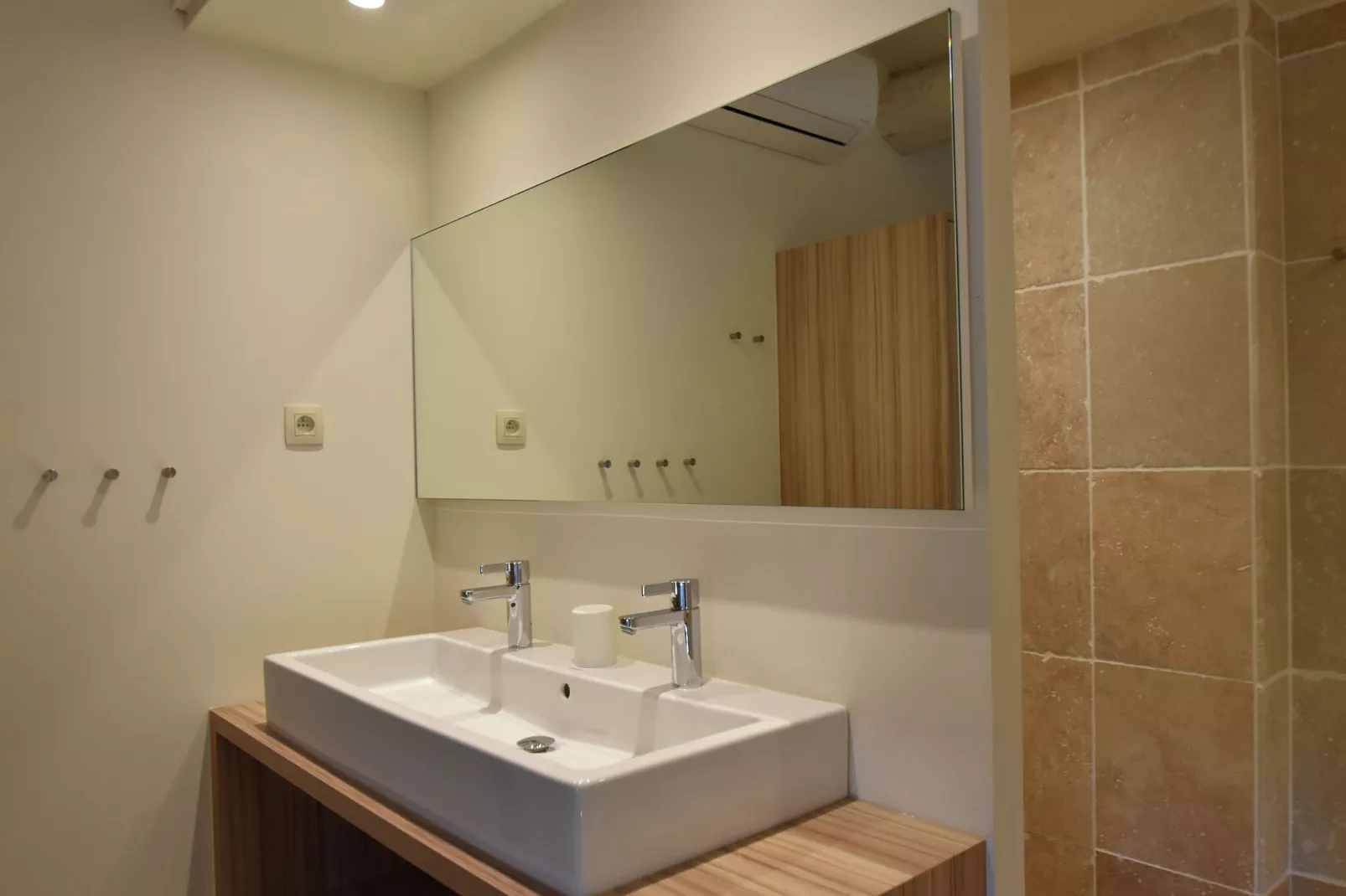 Gîte de luxe dans les vignes 5-Bathroom