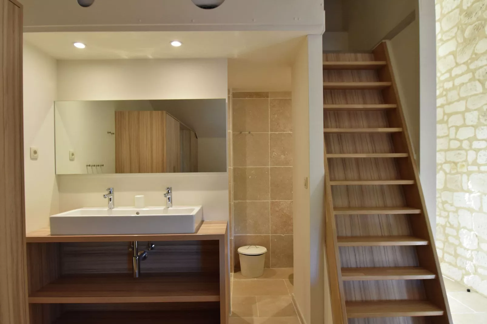 Gîte de luxe dans les vignes 5-Bathroom