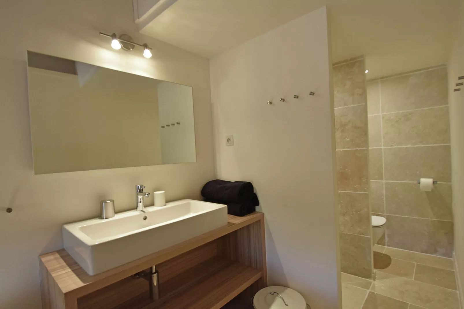 Gîte de luxe dans les vignes 5-Bathroom