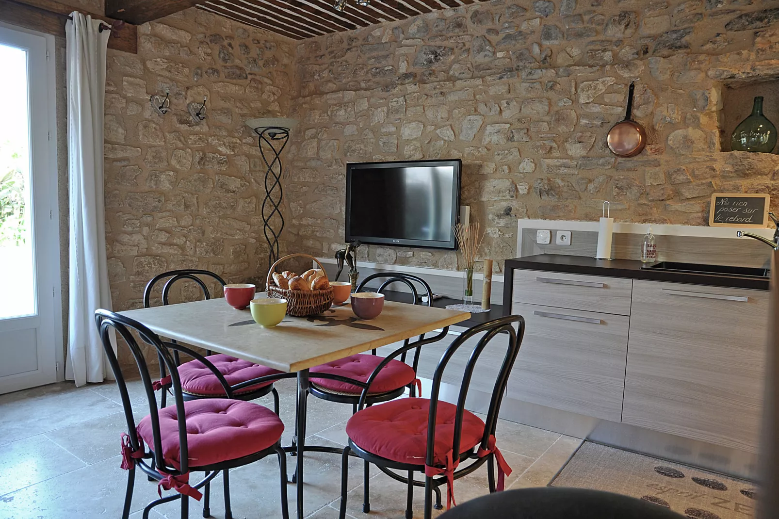 Villa Aix-Dining room