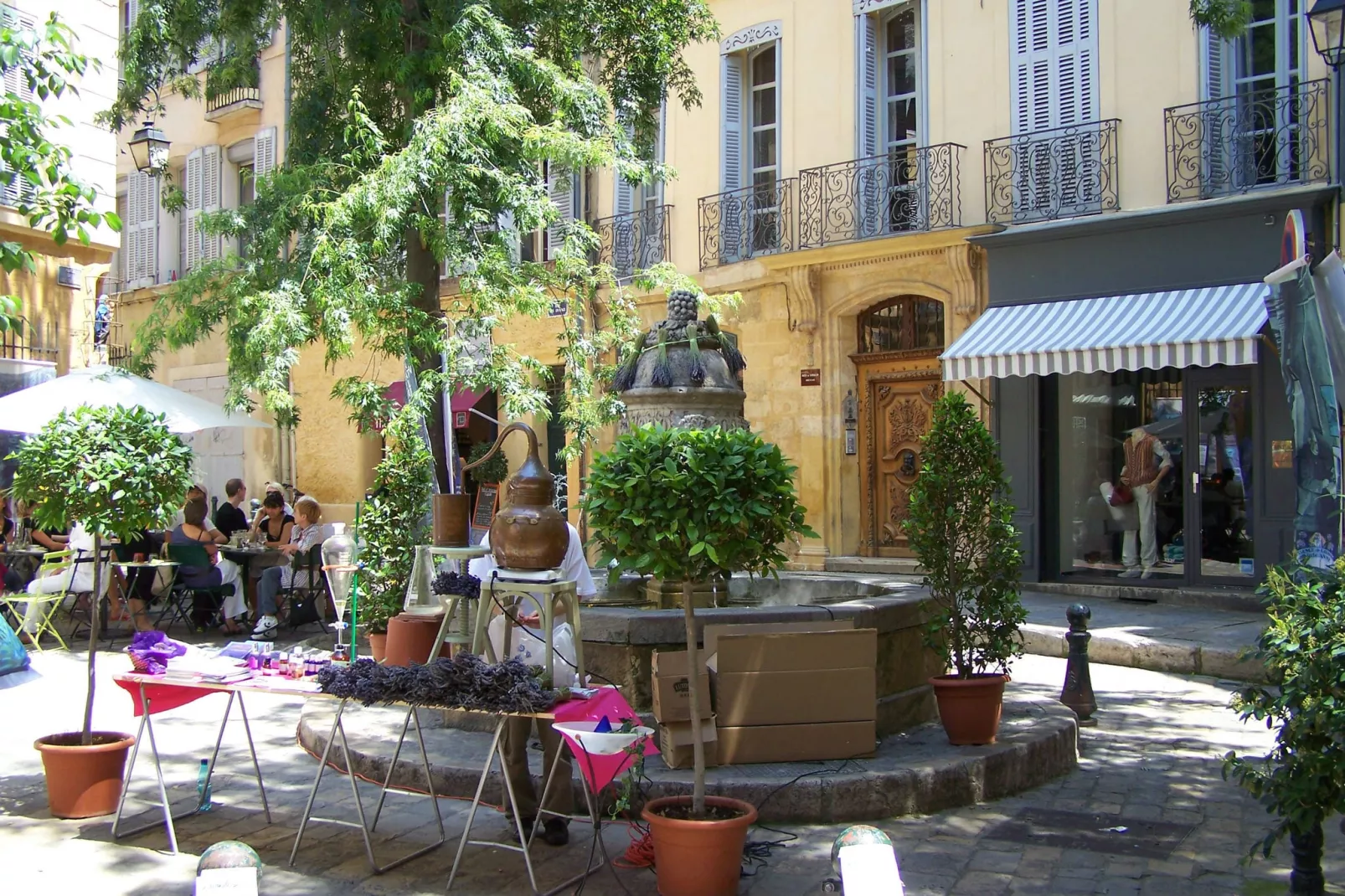 Villa Aix-Areas summer 5km