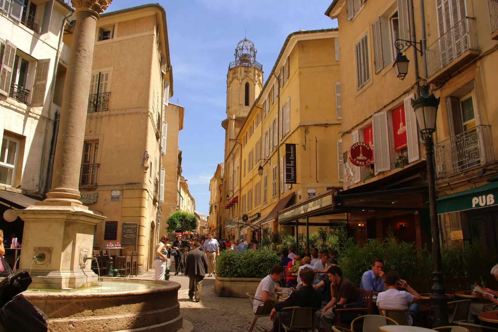 Villa Aix-Areas summer 5km