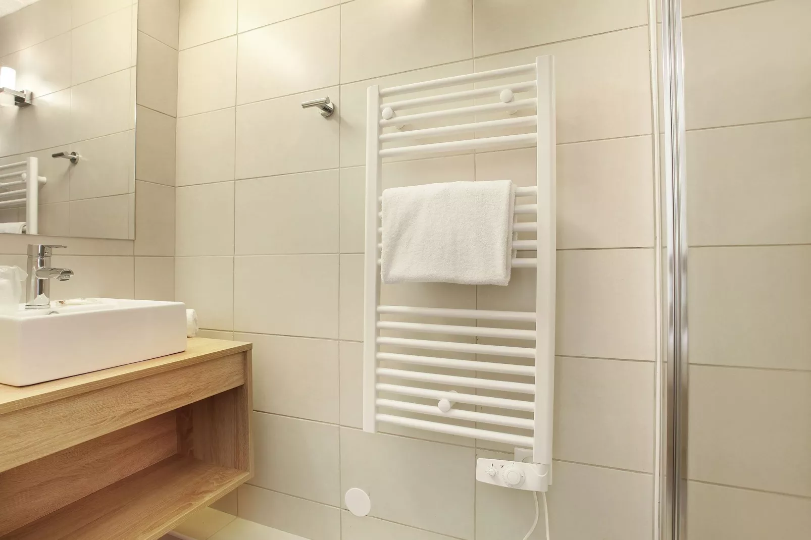 Le village Camarguais Les Gardians 1-Bathroom