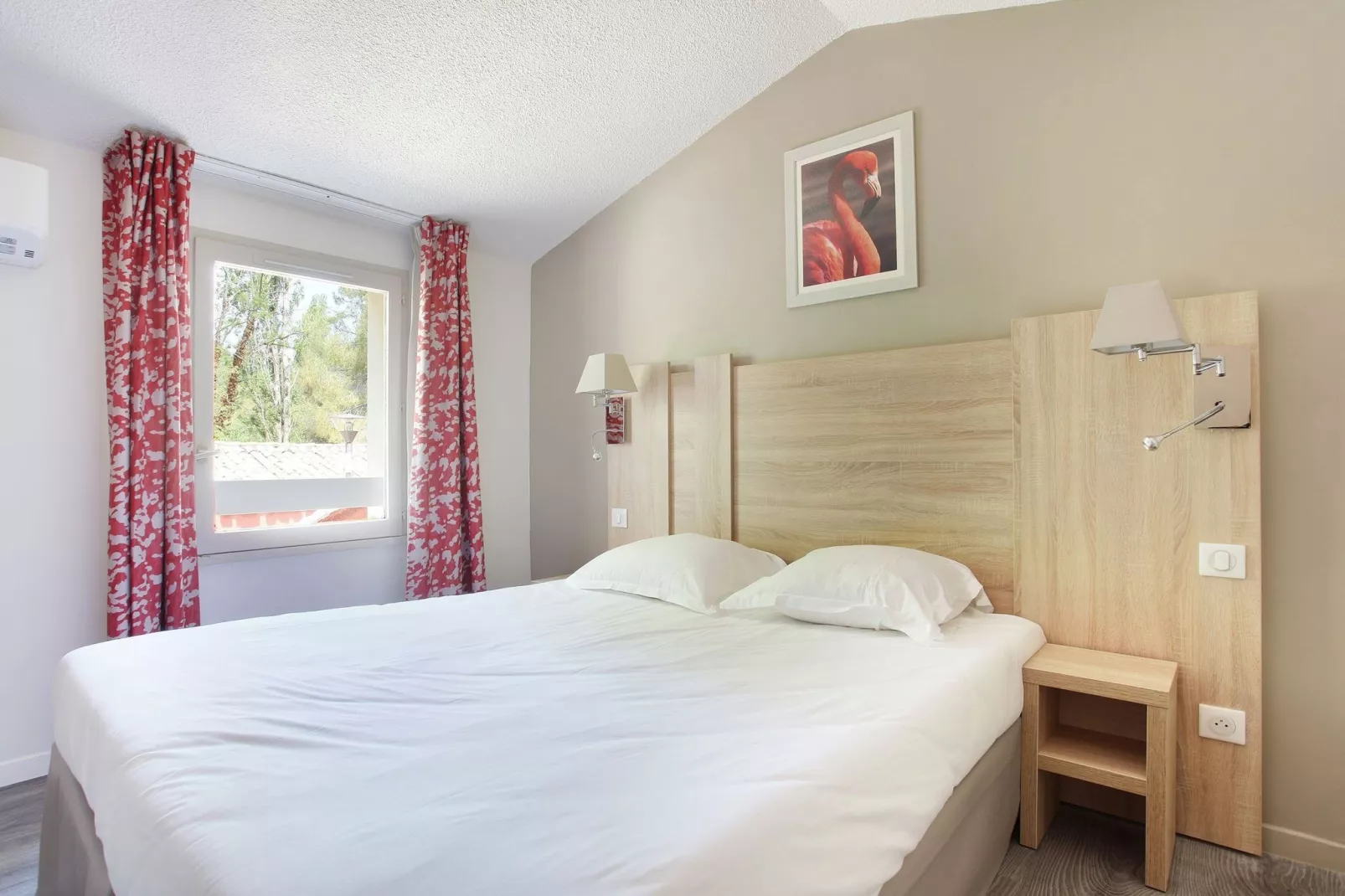 Le village Camarguais Les Gardians 4-Bedroom