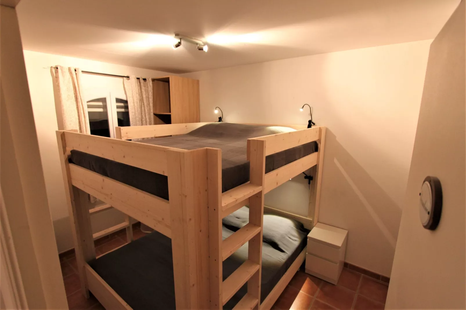 Maison la prairie-Bedroom